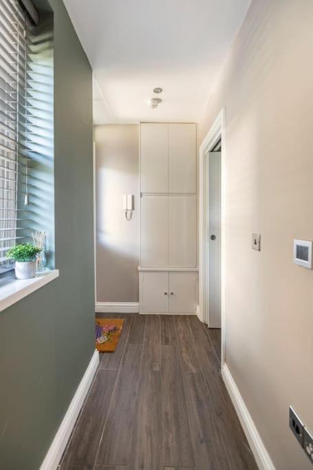 Beautiful Brighton Apartment, 5Min Walk To Beach Exterior photo
