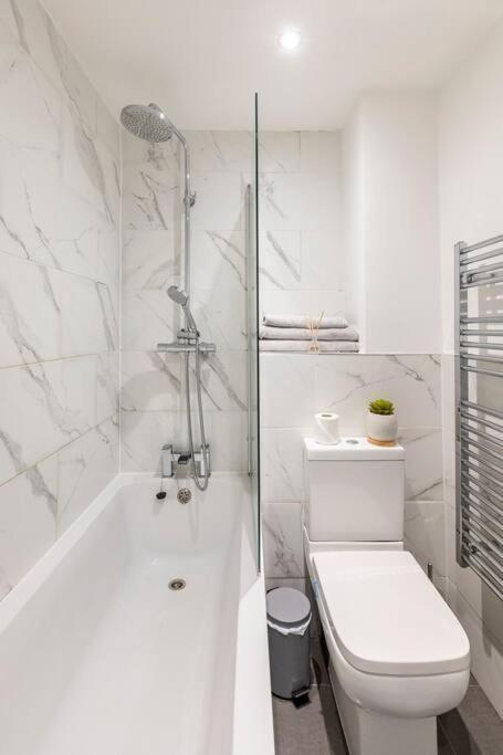 Beautiful Brighton Apartment, 5Min Walk To Beach Exterior photo